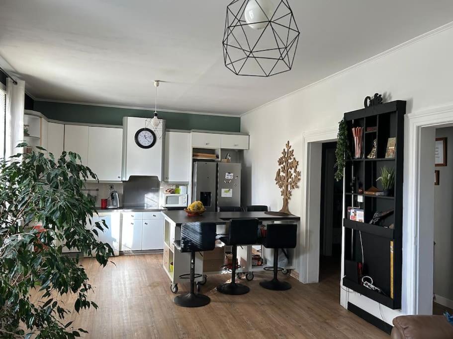Appartement Madras à Sète Extérieur photo